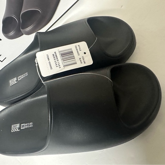 NWT 32 Degrees Ultra-soft Cushion Cool Unisex Cushion Slide Sandals - Picture 2 of 6